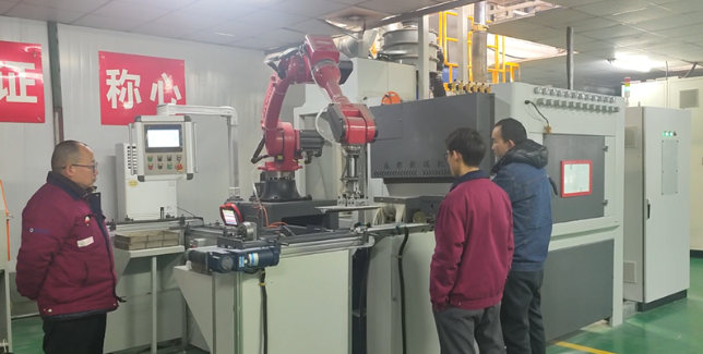 莆田自动喷砂机选型要点,看完少走弯路。